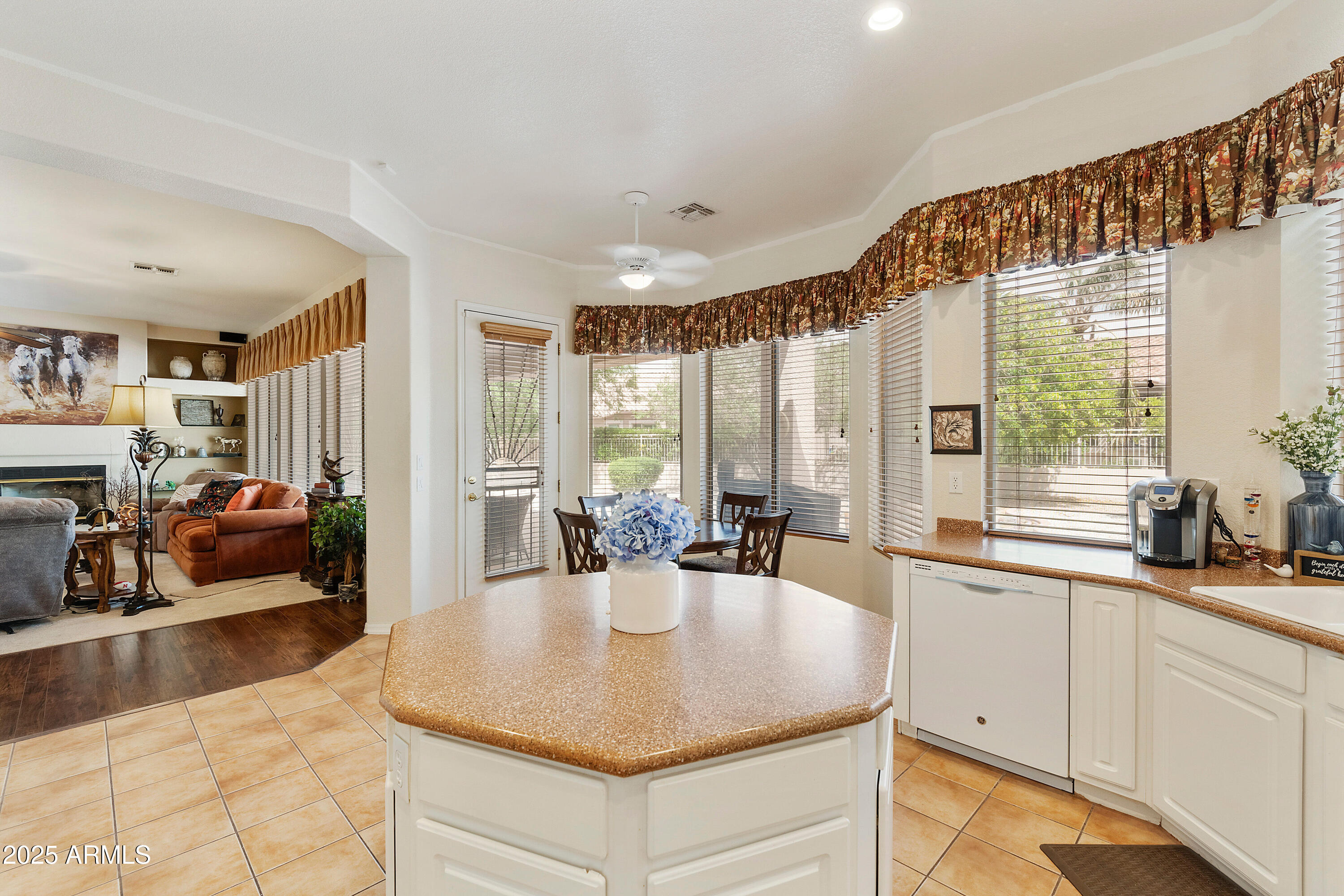 Gilbert, Arizona, 85298, United States, 2 Bedrooms Bedrooms, ,Residential,For Sale,1760865