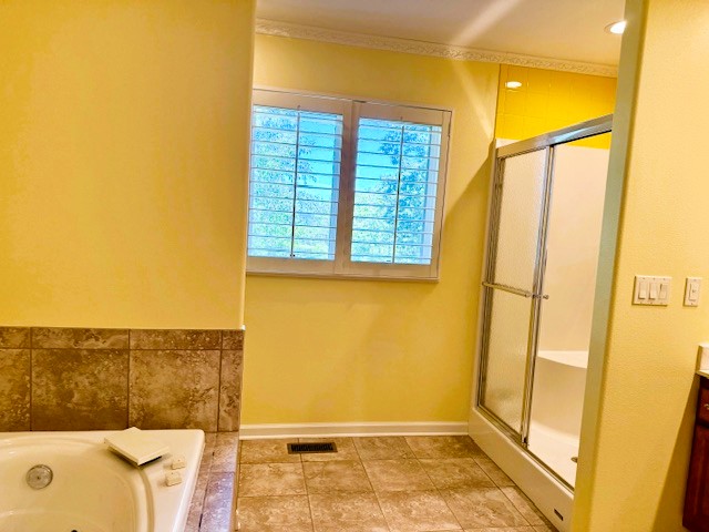 Crossville, Tennessee, 38558, United States, 3 Bedrooms Bedrooms, ,2 BathroomsBathrooms,Residential,For Sale,1979949