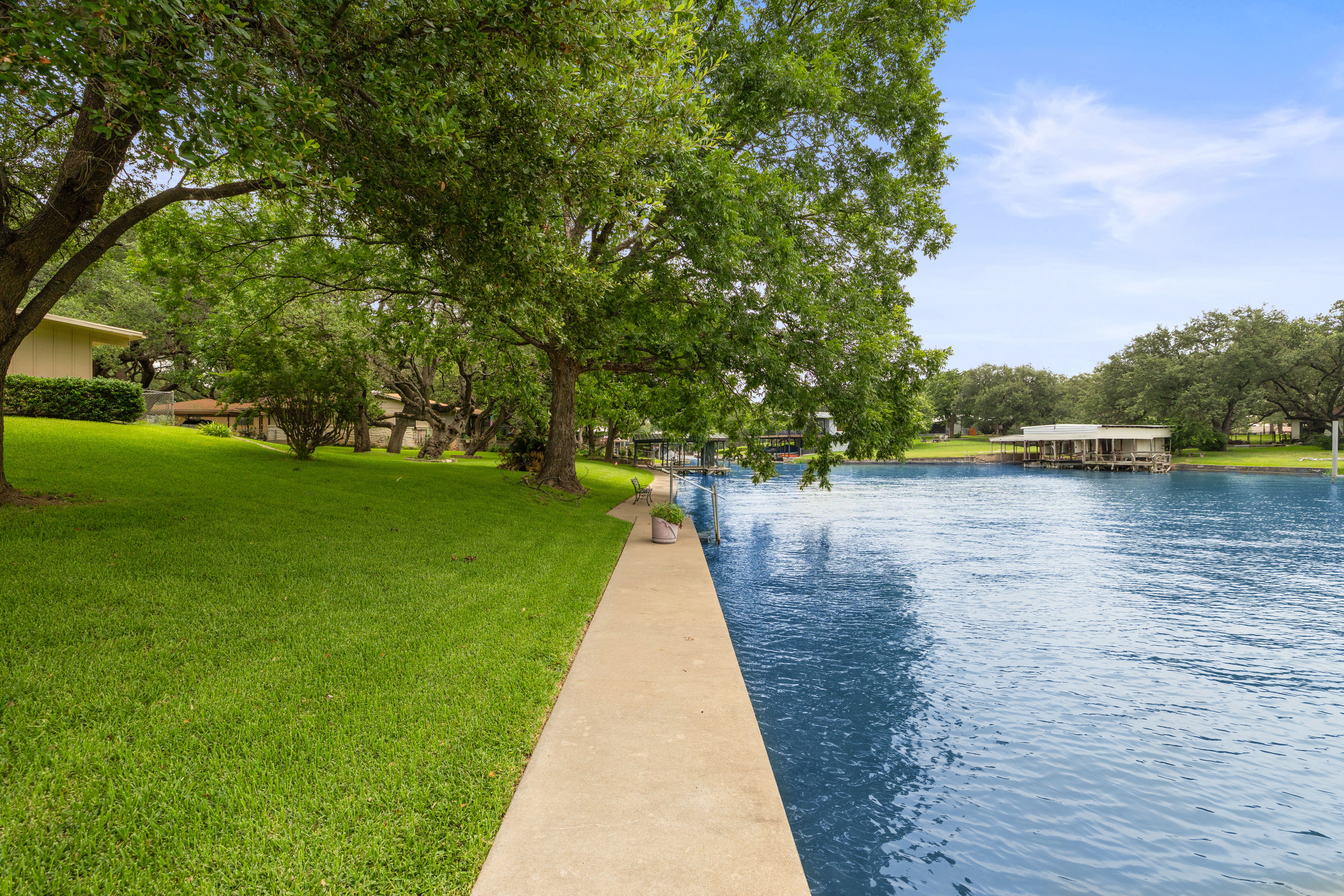  Prime Lake LBJ Waterfront Opportunity - 物件實景