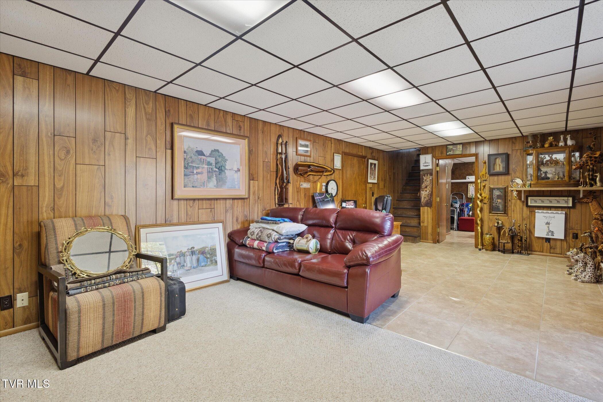 Johnson City, Tennessee, 37604, United States, 4 Bedrooms Bedrooms, ,3 BathroomsBathrooms,Residential,For Sale,1978550