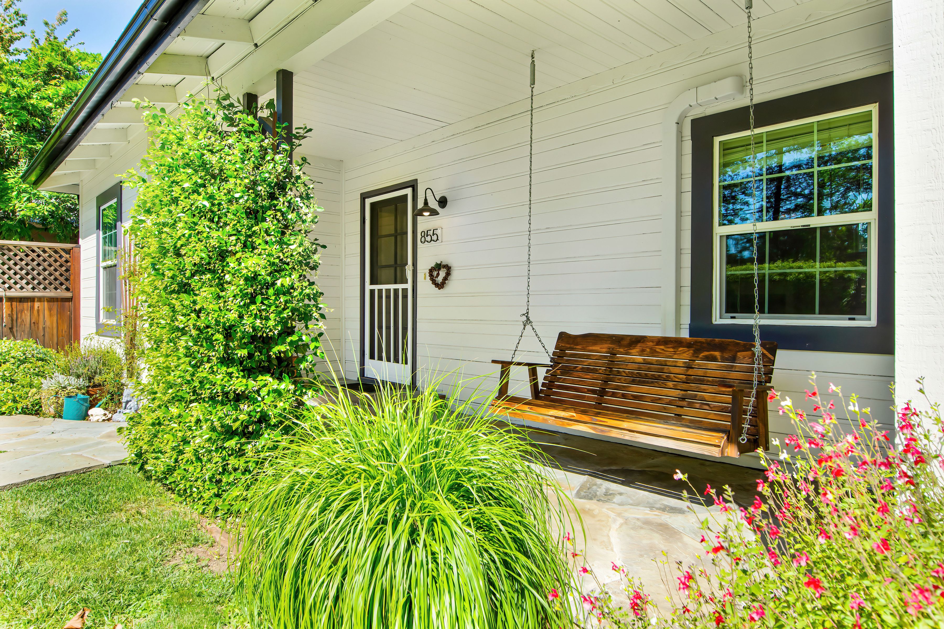  855 Boyes Blvd - 物件實景