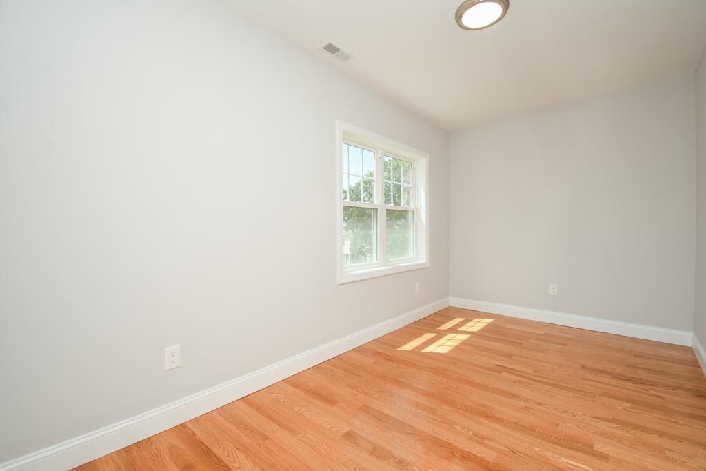Saugus, Massachusetts, 01906, United States, 4 Bedrooms Bedrooms, ,3 BathroomsBathrooms,Residential,For Sale,1937803