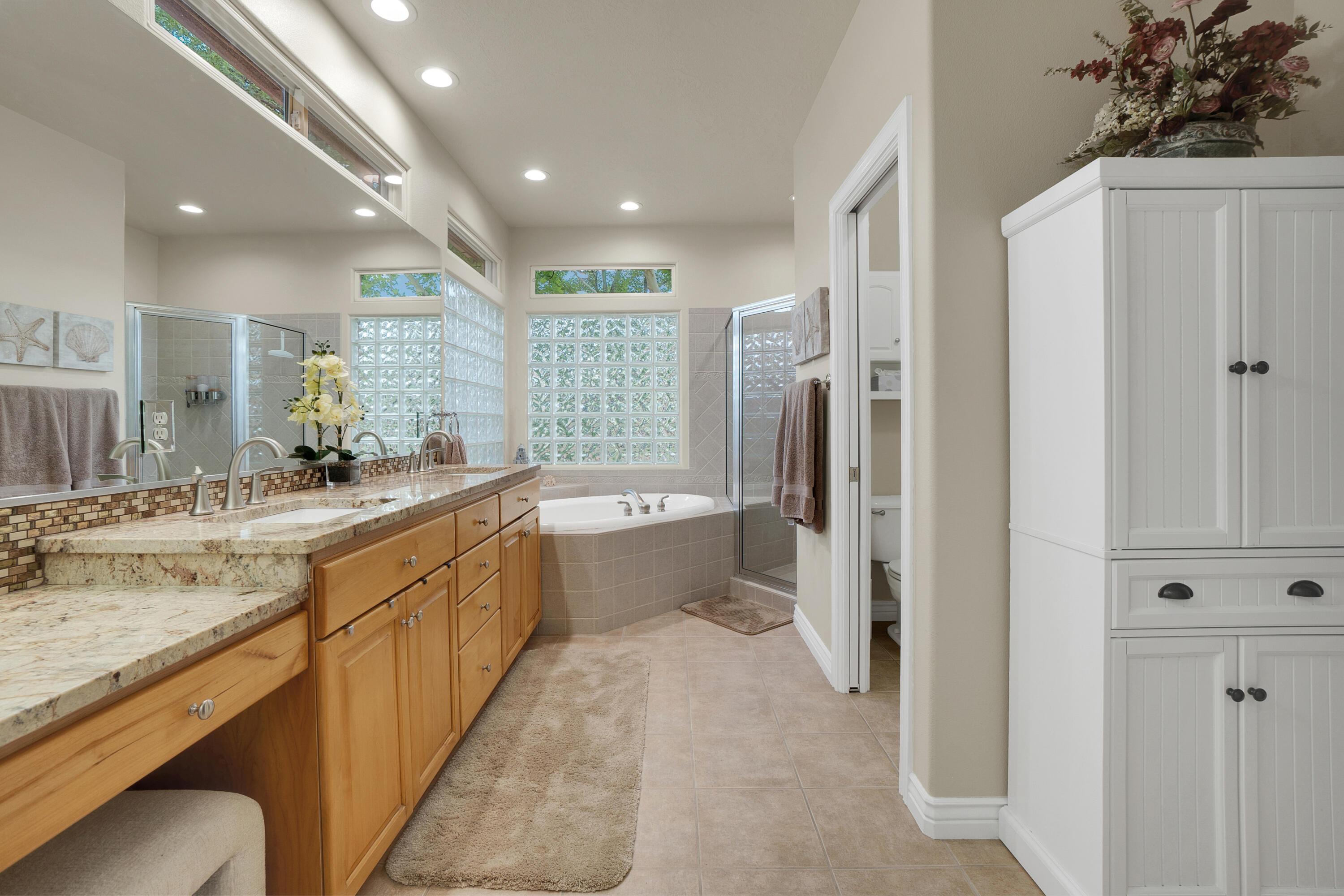 Washington, Utah, 84780, United States, 3 Bedrooms Bedrooms, ,2 BathroomsBathrooms,Residential,For Sale,1996638