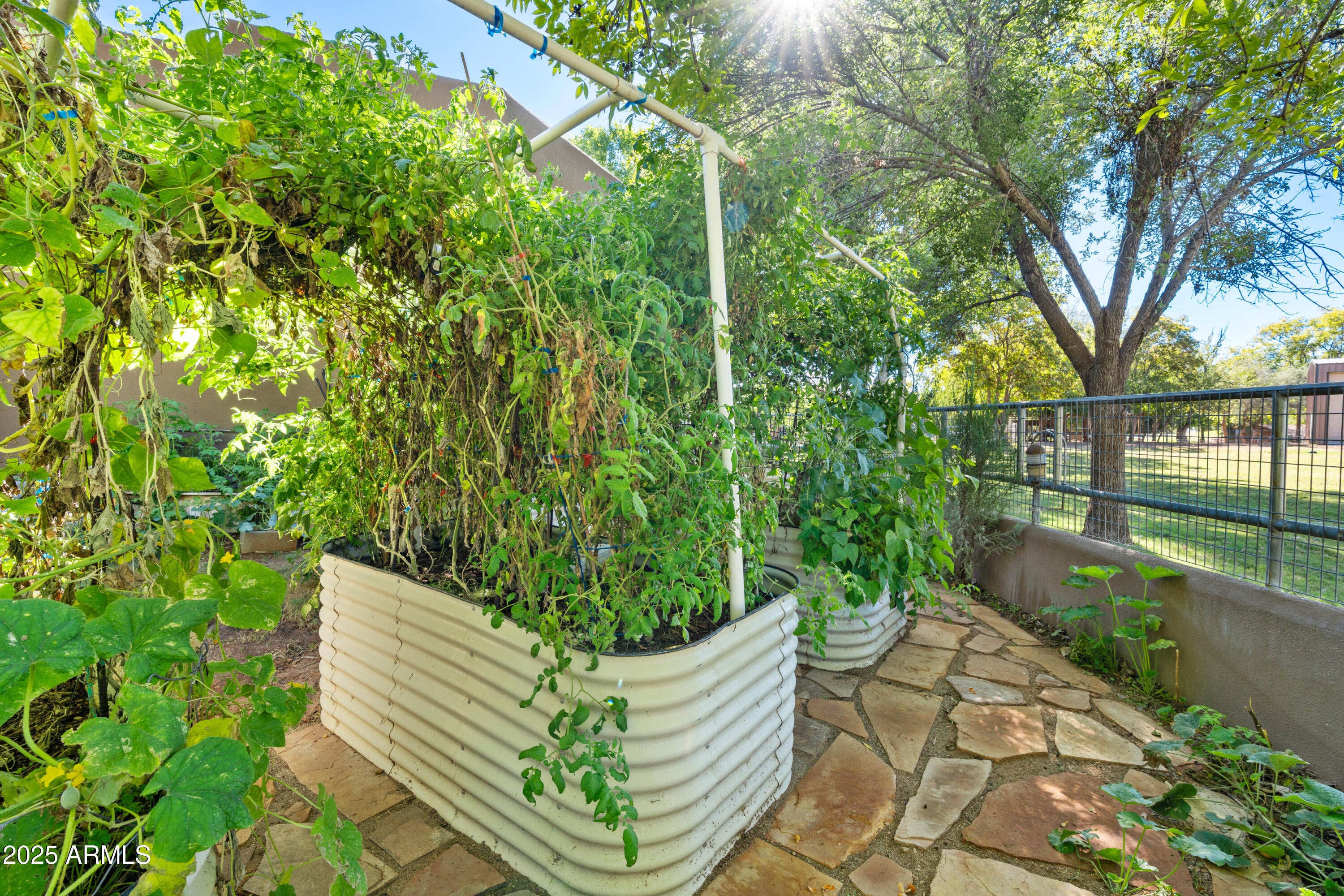 Camp Verde, Arizona, 86322, United States, 4 Bedrooms Bedrooms, ,3 BathroomsBathrooms,Residential,For Sale,1997165