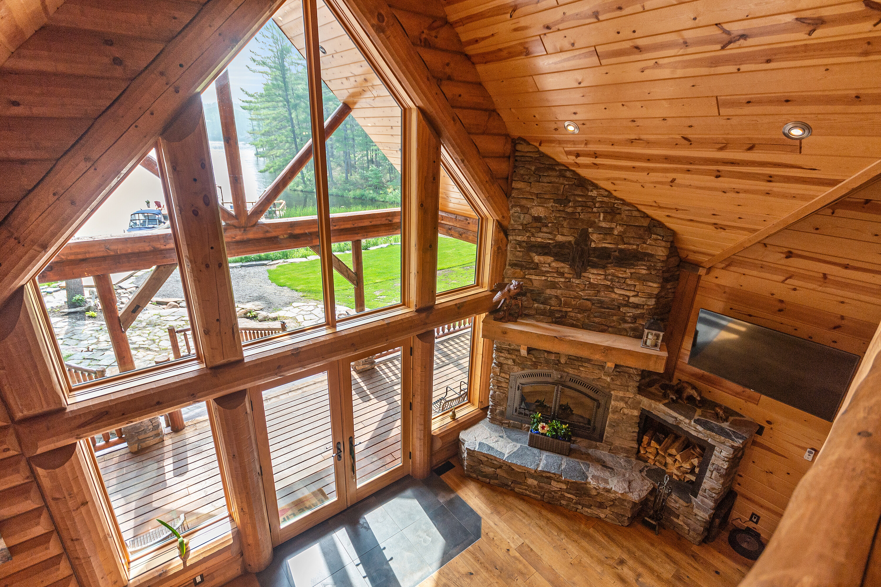  Go Home Lake Log Cottage - 物件實景