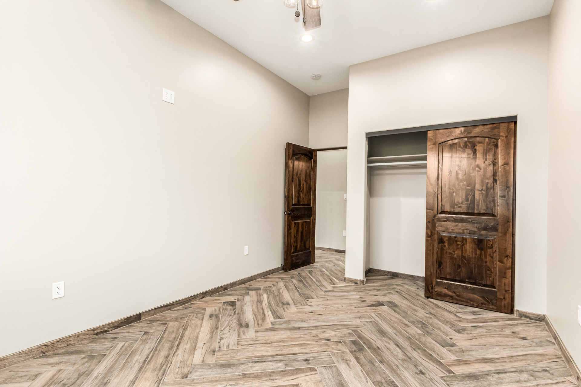 Wickenburg, Arizona, 85390, United States, 4 Bedrooms Bedrooms, ,3 BathroomsBathrooms,Residential,For Sale,2000369