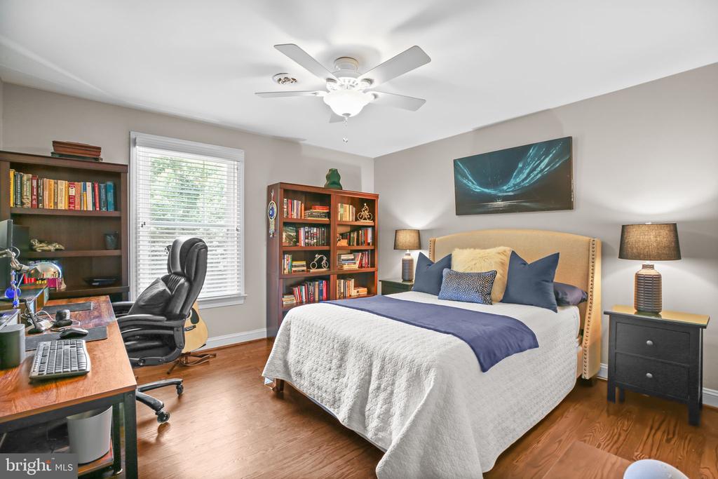 Fredericksburg, Virginia, 22407, United States, 5 Bedrooms Bedrooms, ,5 BathroomsBathrooms,Residential,For Sale,1927805