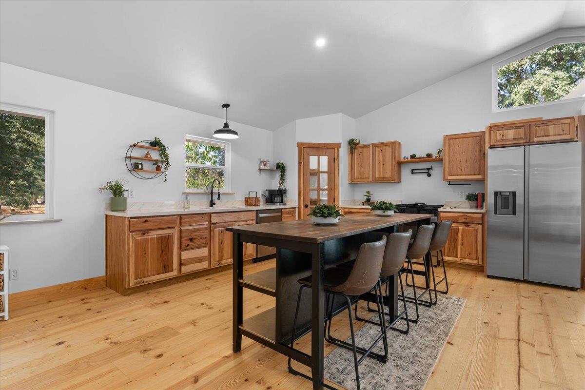 Nevada City, California, 95959, United States, 4 Bedrooms Bedrooms, ,2 BathroomsBathrooms,Residential,For Sale,1916710
