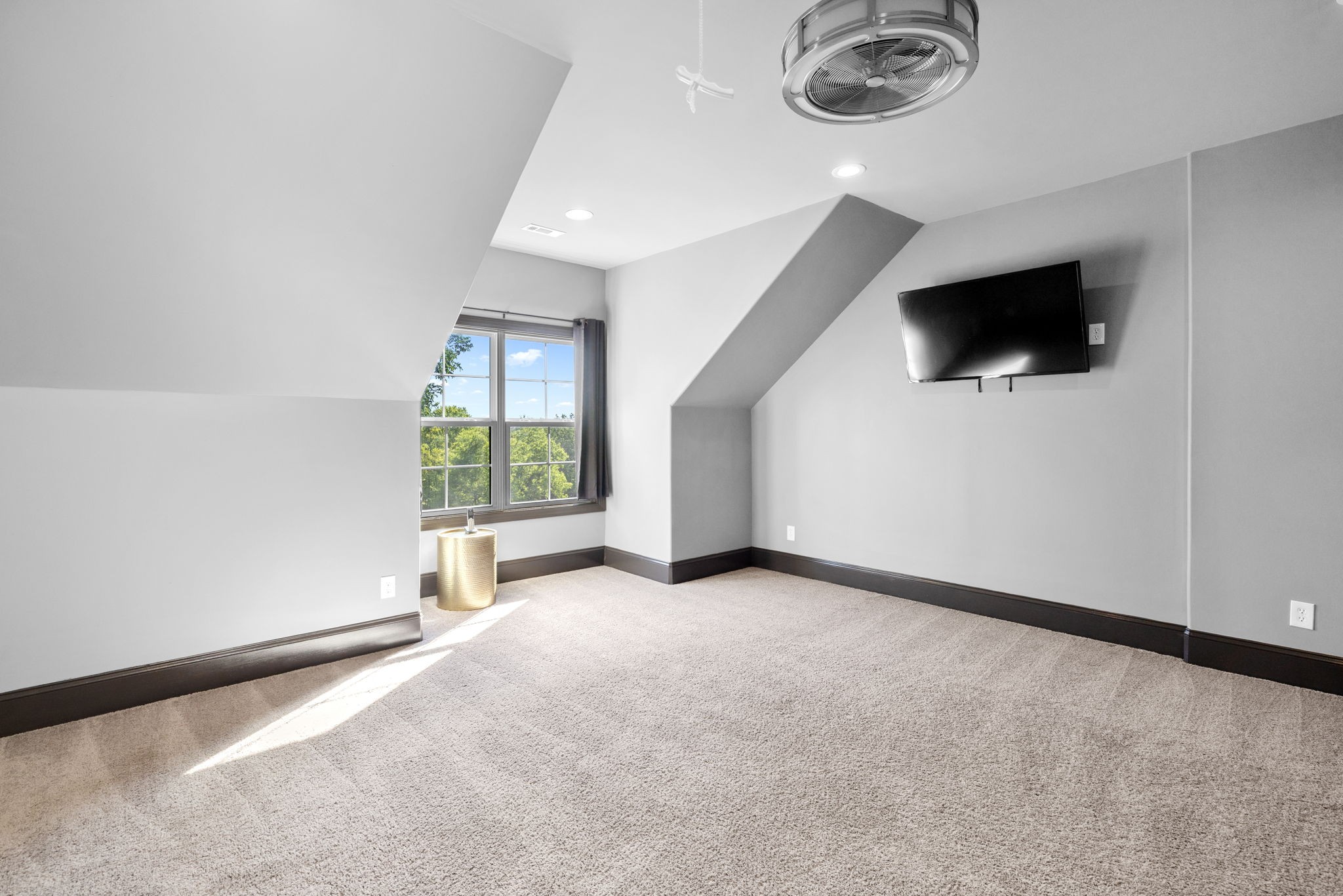  2713 Deer Haven Ct, Franklin, TN, 37067 - 物件實景