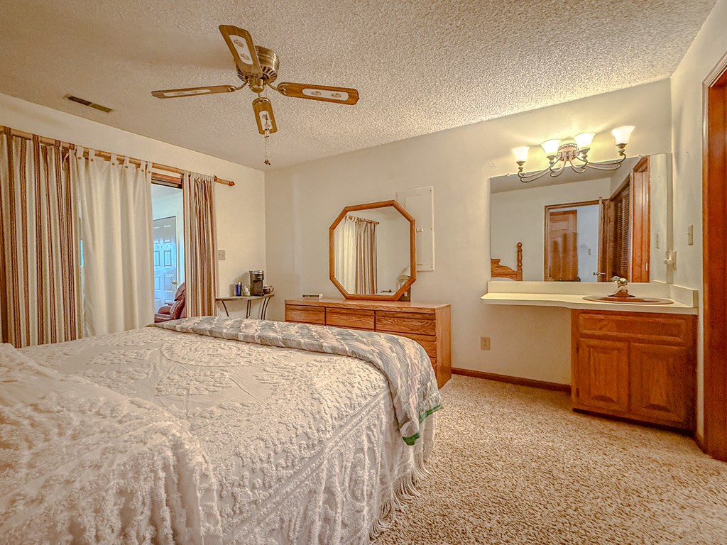Machipongo, Virginia, 23405, United States, 3 Bedrooms Bedrooms, ,3 BathroomsBathrooms,Residential,For Sale,1796934