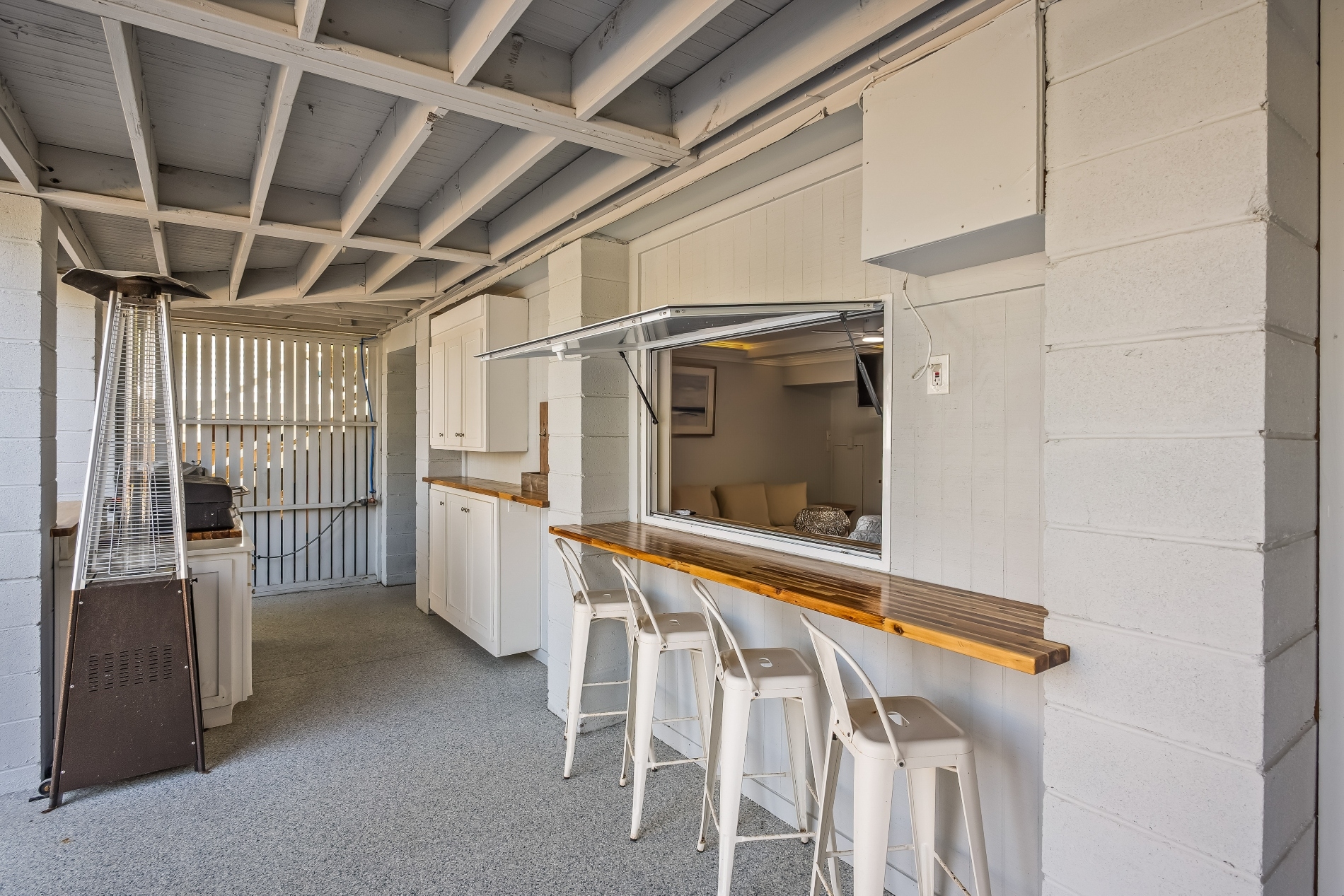  764 Post Oak Drive - 物件實景