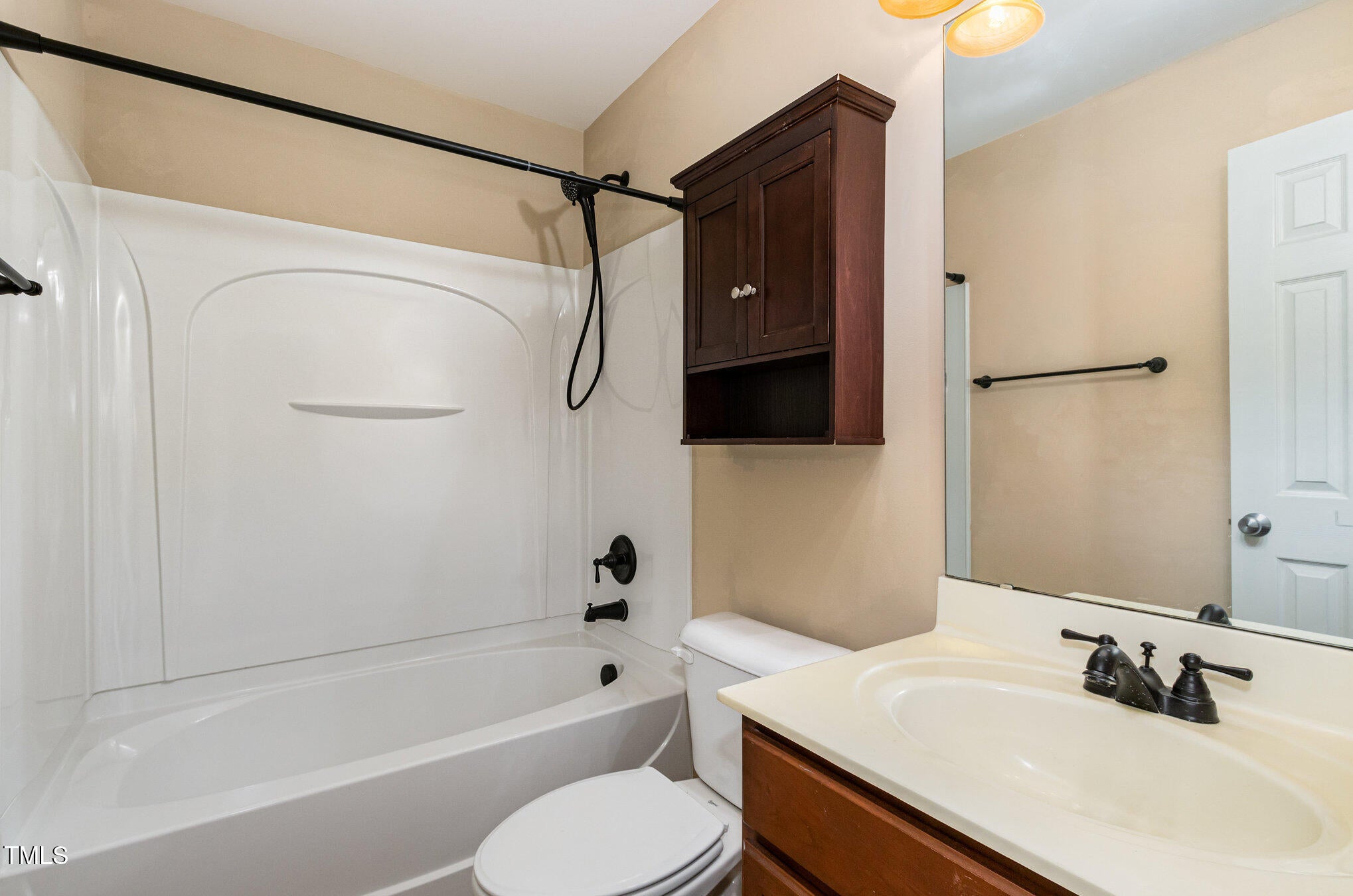 Chapel Hill, North Carolina, 27516, United States, 3 Bedrooms Bedrooms, ,4 BathroomsBathrooms,Residential,For Sale,1906993