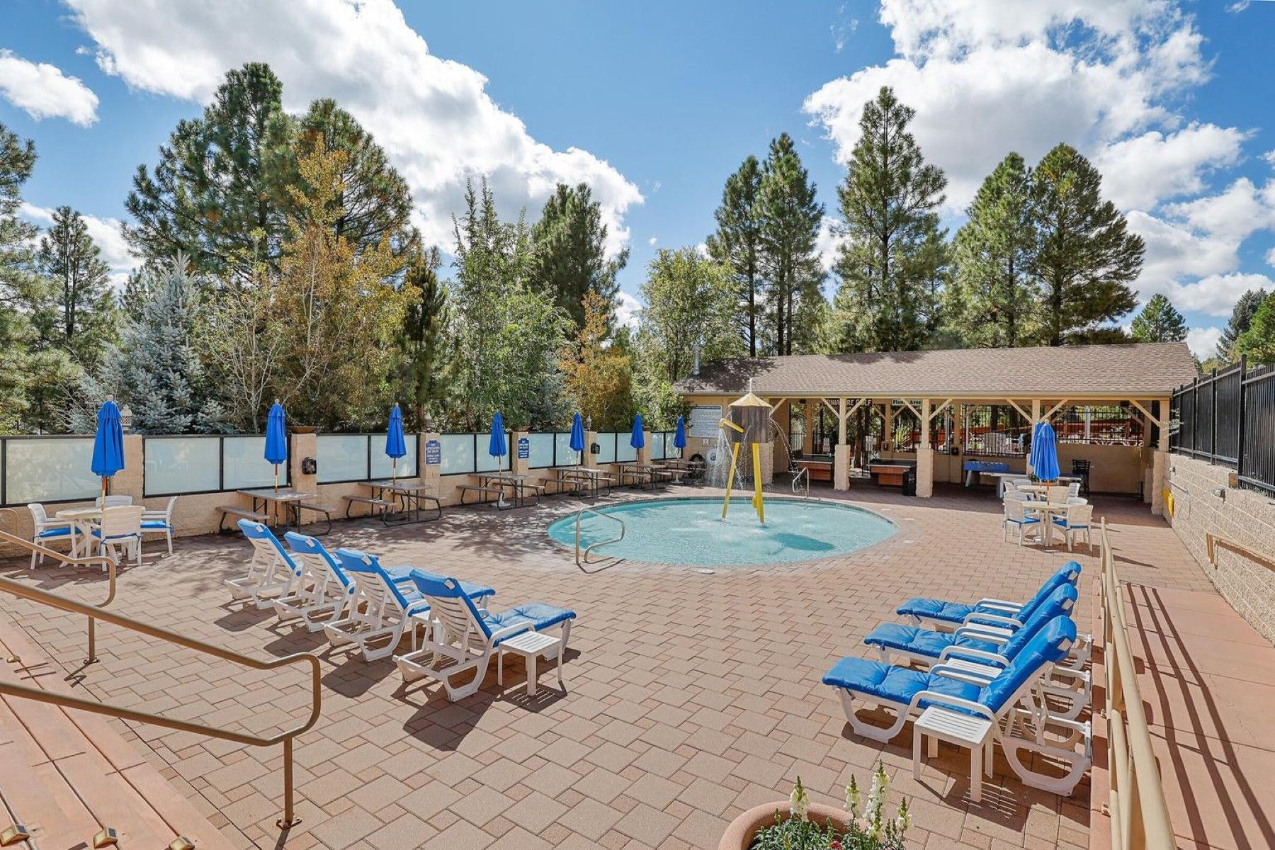  2197 N Running Deer Street  Flagstaff, AZ - 物件實景