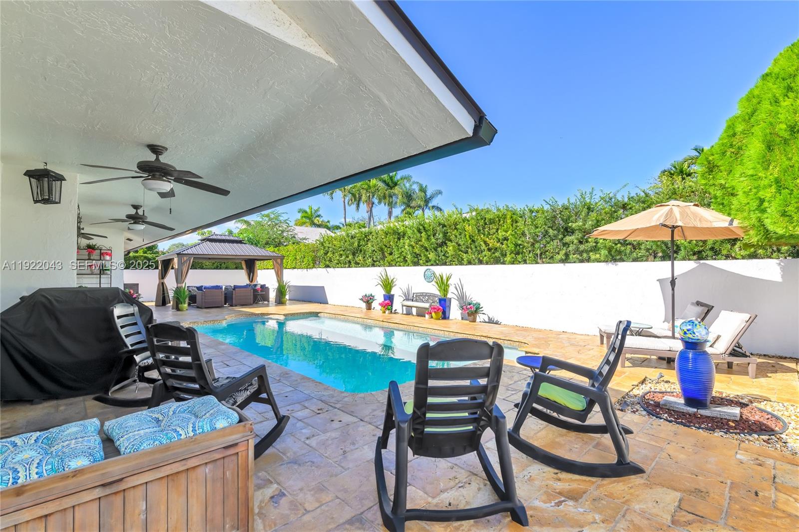 Miami Lakes, Florida, 33016, United States, 3 Bedrooms Bedrooms, ,3 BathroomsBathrooms,Residential,For Sale,2002198