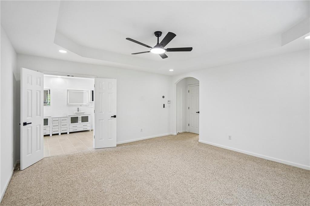 Suwanee, Georgia, 30024, United States, 5 Bedrooms Bedrooms, ,4 BathroomsBathrooms,Residential,For Sale,2040152