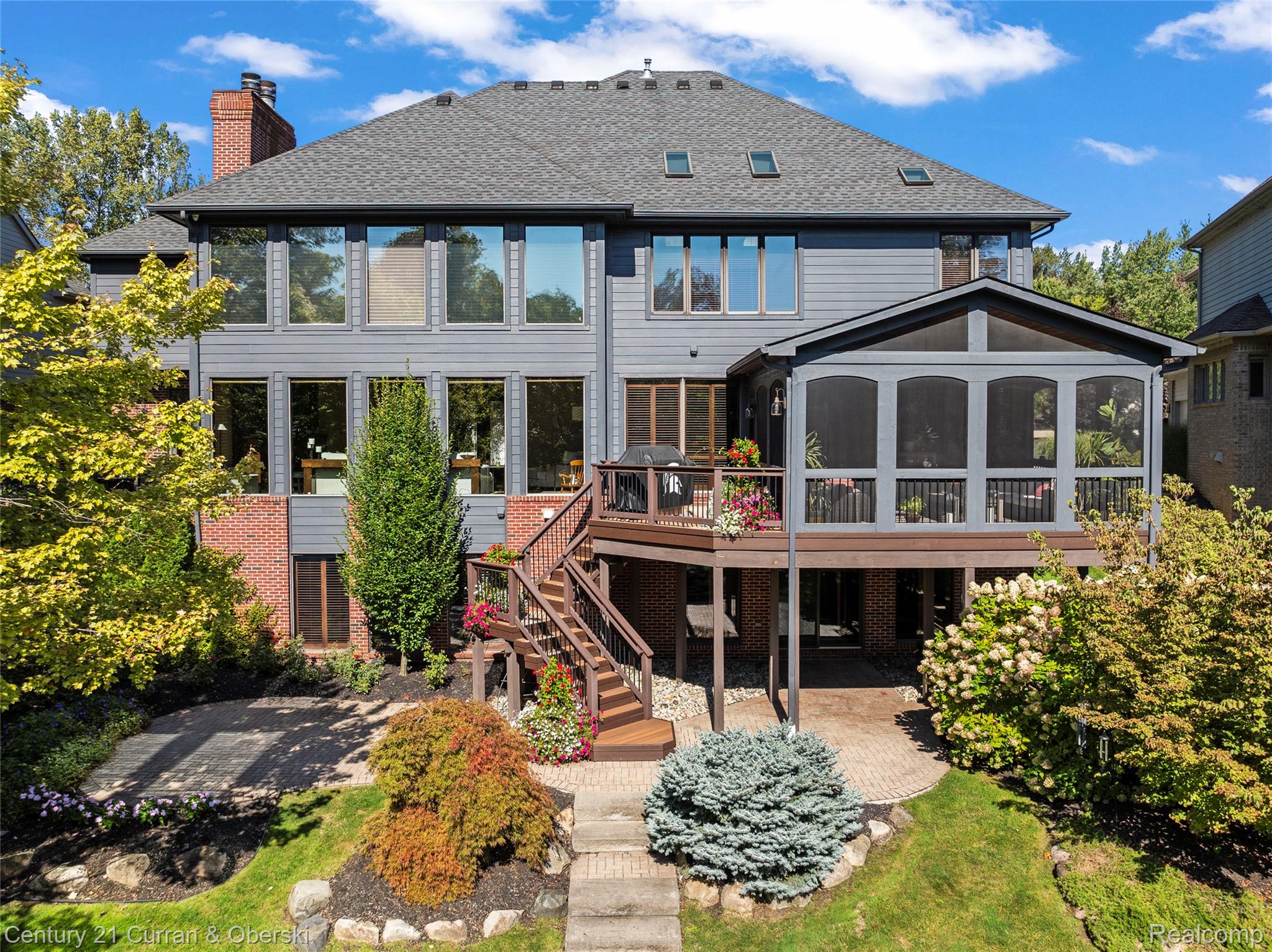 Commerce Charter Township, Michigan, 48382, United States, 4 Bedrooms Bedrooms, ,5 BathroomsBathrooms,Residential,For Sale,1974674