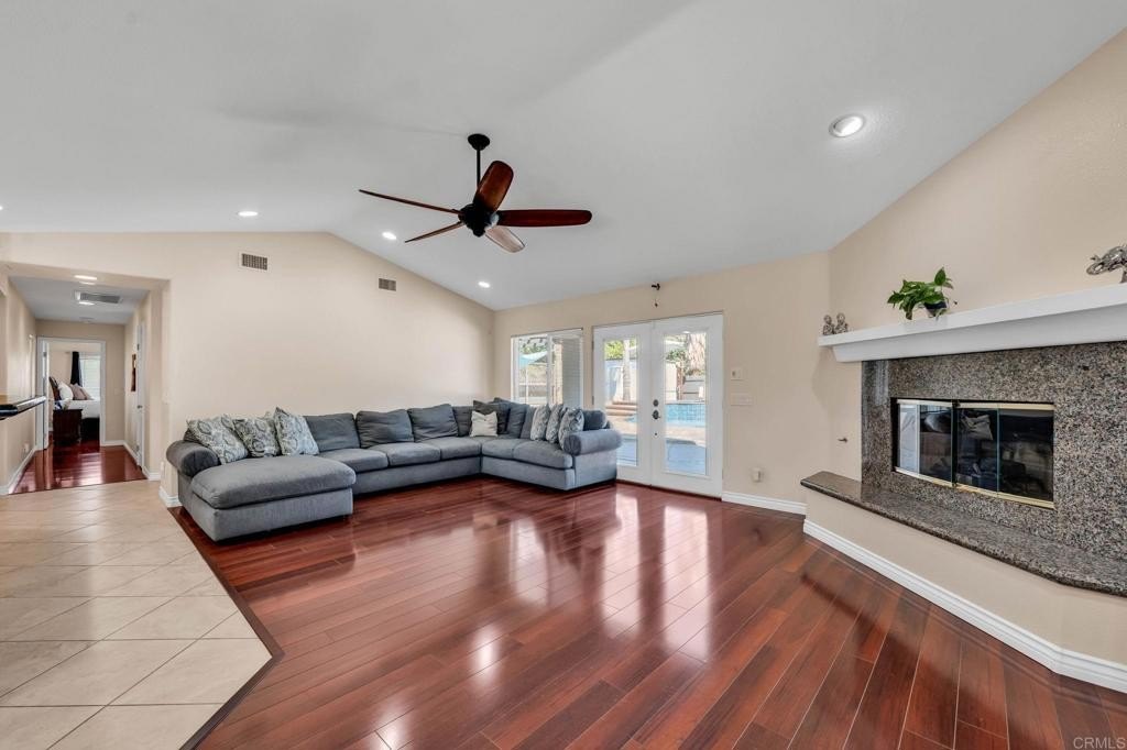 Hemet, California, 92544, United States, 5 Bedrooms Bedrooms, ,4 BathroomsBathrooms,Residential,For Sale,1940395