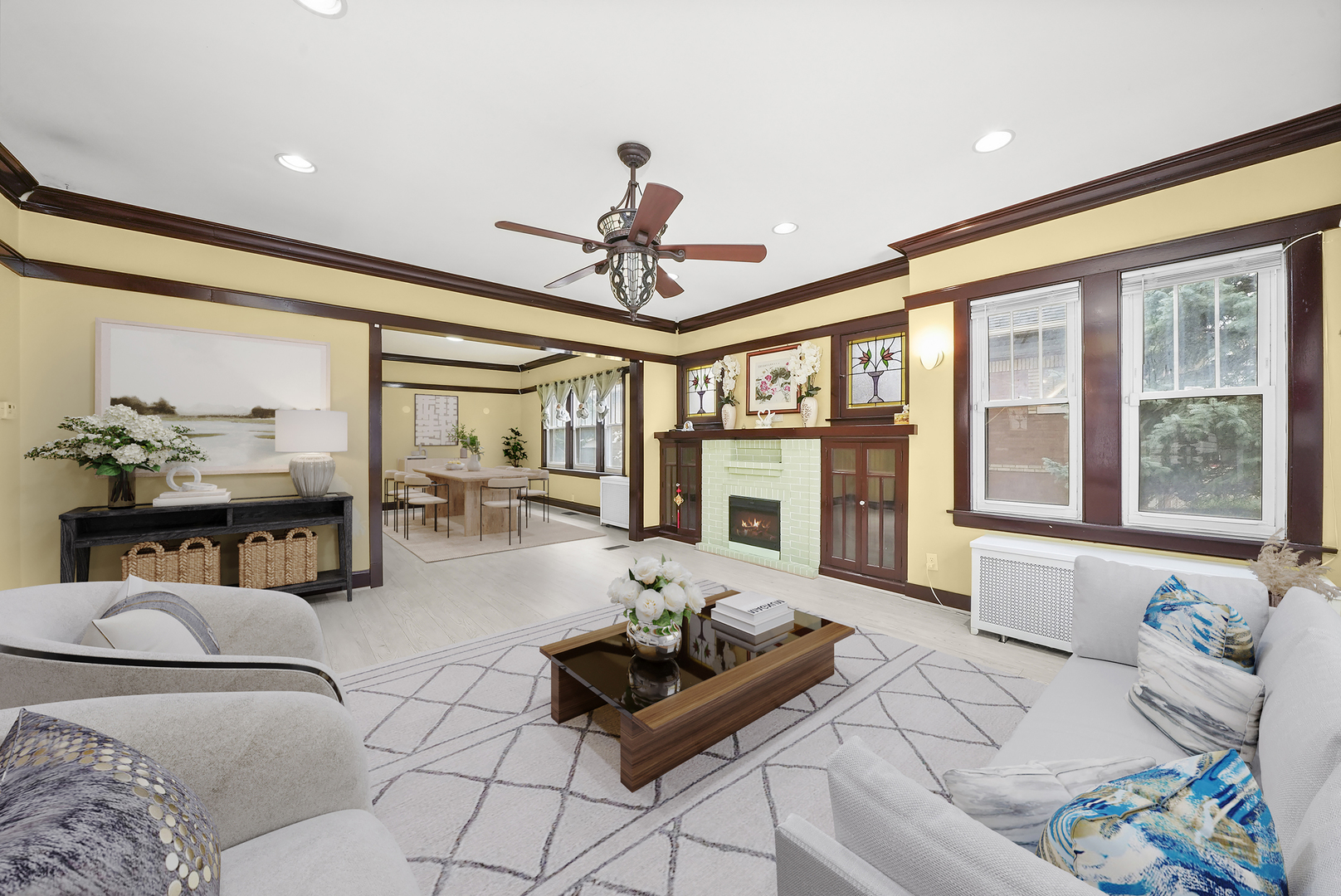 Chicago, Illinois, 60630, United States, 8 Bedrooms Bedrooms, ,3 BathroomsBathrooms,Residential,For Sale,1892523