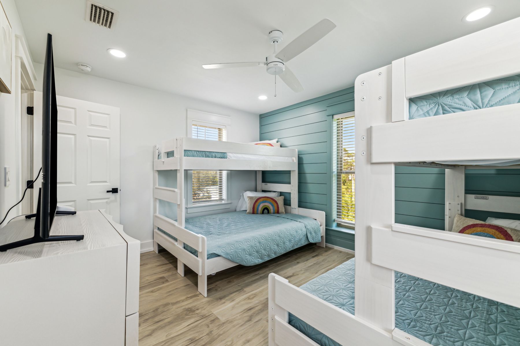  Income-Producing Grayton Beach Retreat with Pool and Golf Cart - 物件實景