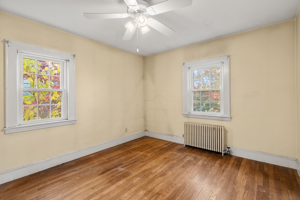 Milton, Massachusetts, 02186, United States, 3 Bedrooms Bedrooms, ,2 BathroomsBathrooms,Residential,For Sale,1973093