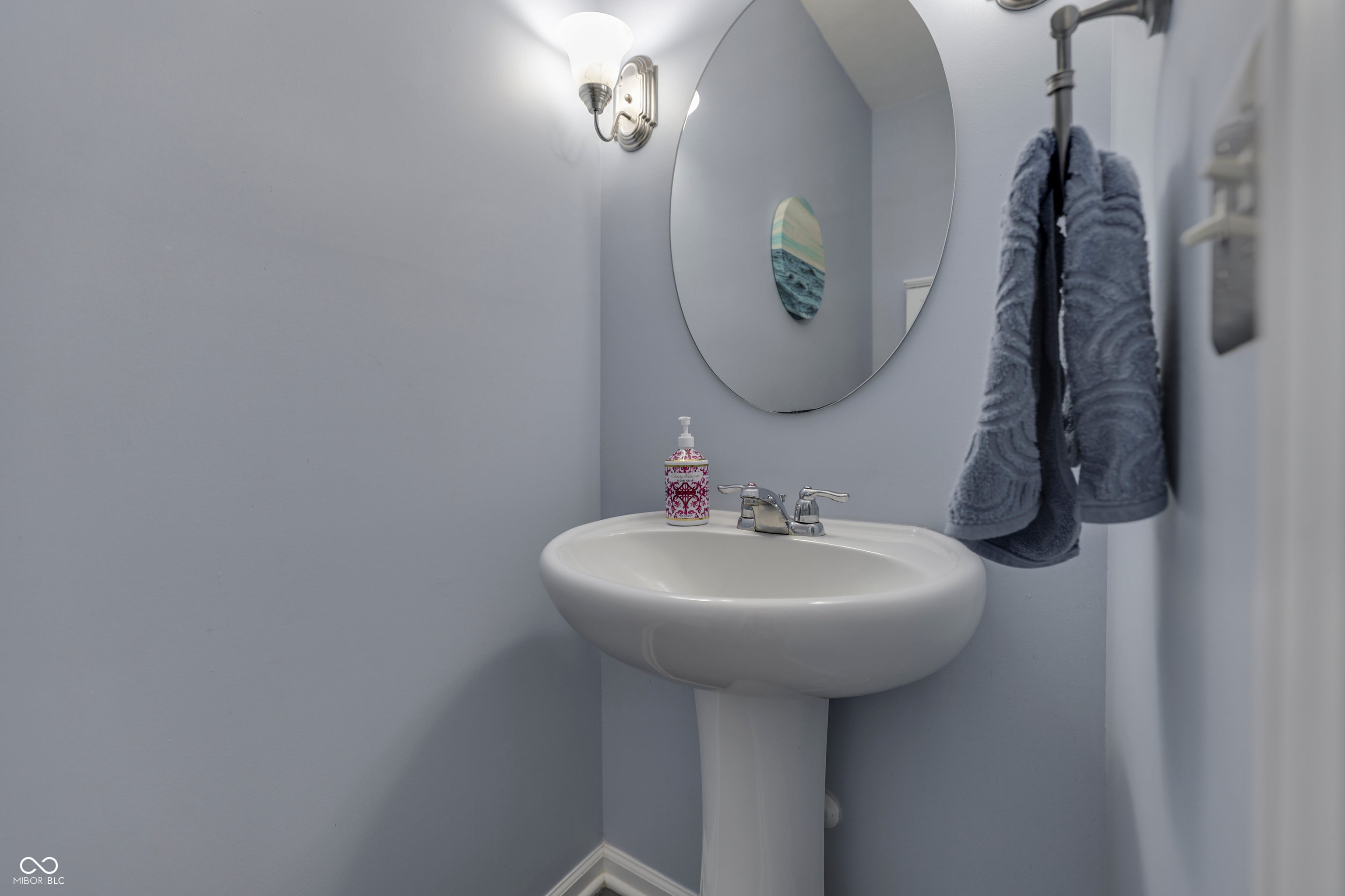 Greenwood, Indiana, 46143, United States, 4 Bedrooms Bedrooms, ,4 BathroomsBathrooms,Residential,For Sale,1956693