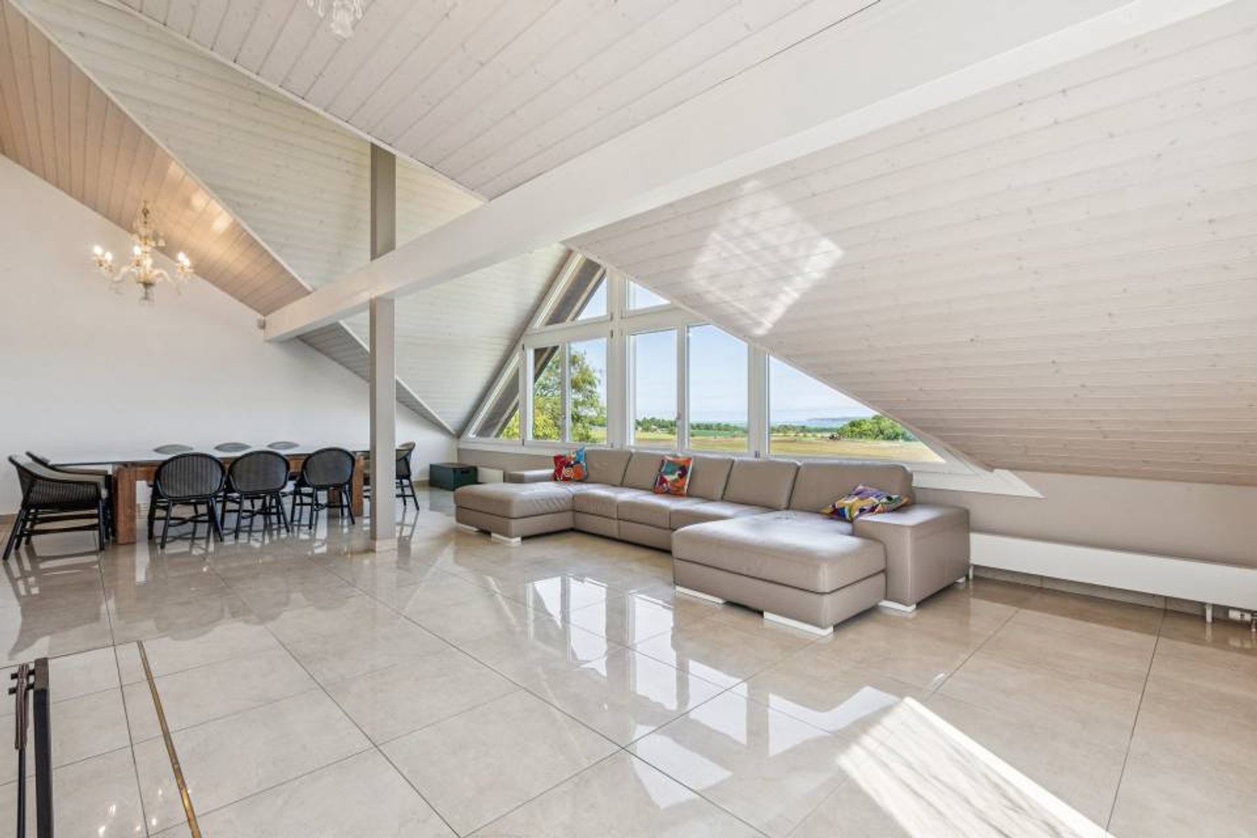  EXCLUSIVITY Exceptional villa with lake view close to international school - 物件實景