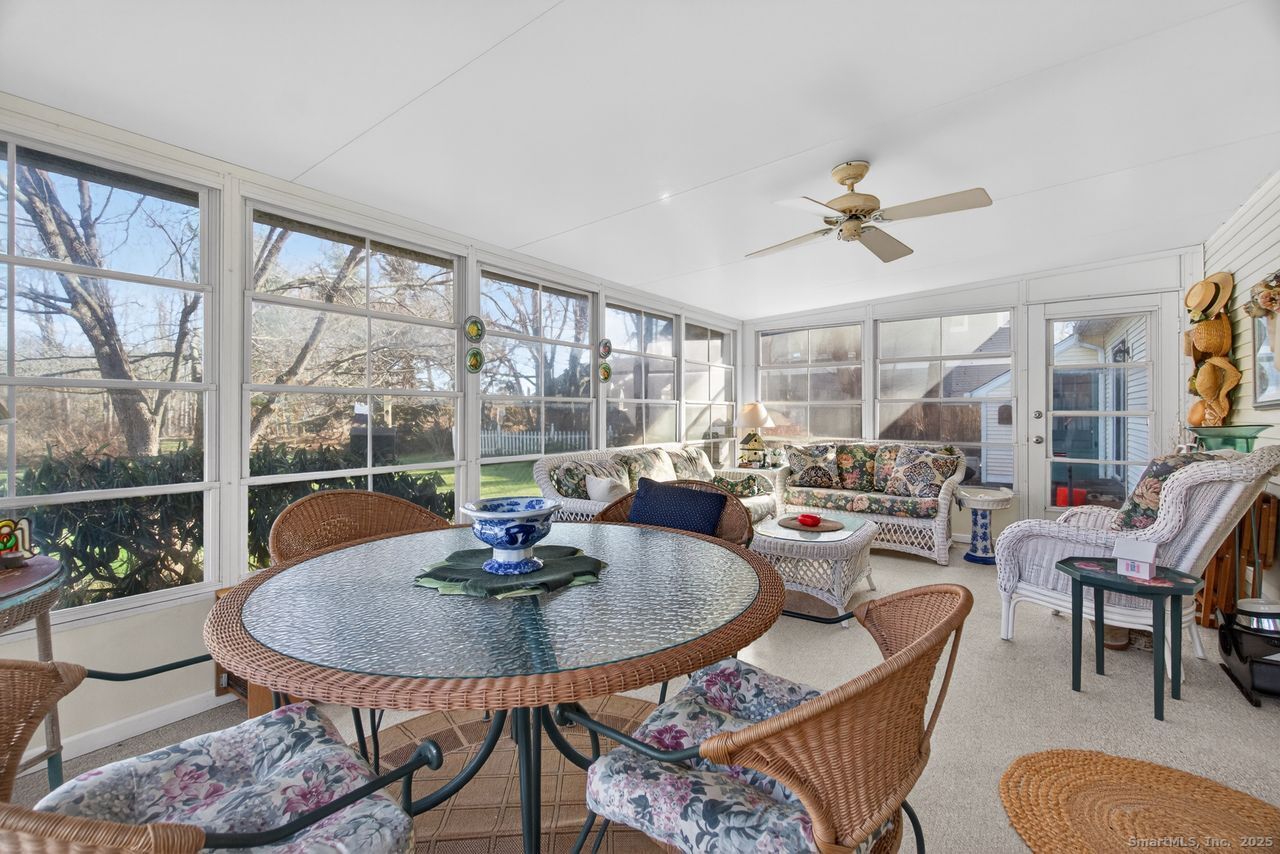 Guilford, Connecticut, 06437, United States, 3 Bedrooms Bedrooms, ,3 BathroomsBathrooms,Residential,For Sale,2003237