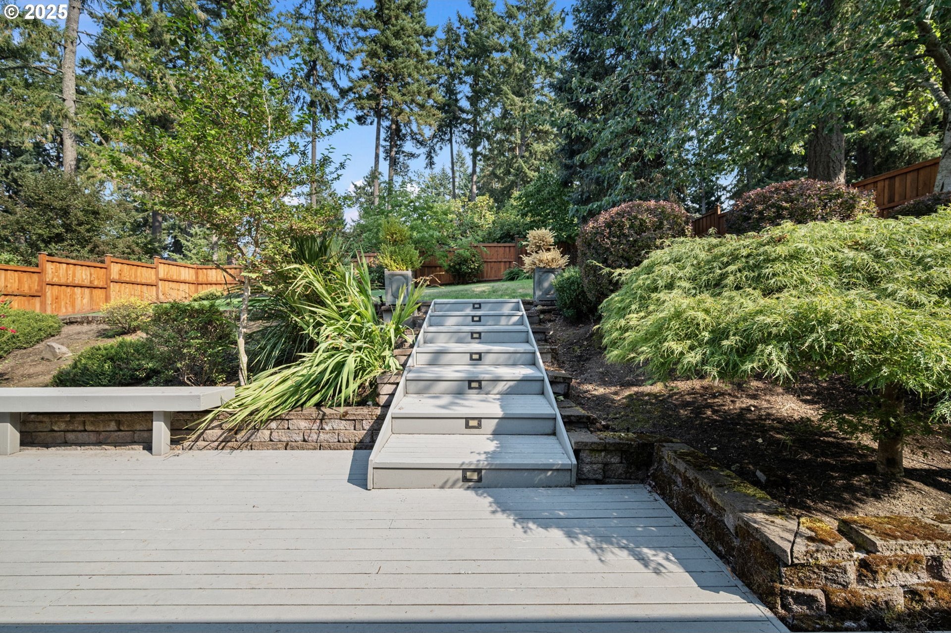 Eugene, Oregon, 97405, United States, 4 Bedrooms Bedrooms, ,3 BathroomsBathrooms,Residential,For Sale,1942174