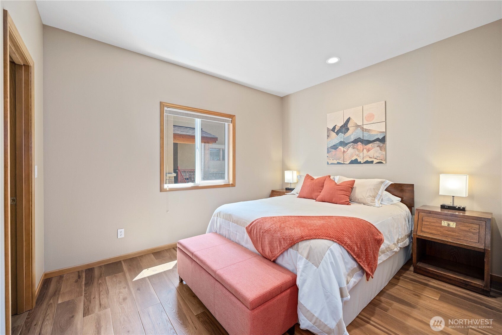 Chelan, Washington, 98816, United States, 5 Bedrooms Bedrooms, ,3 BathroomsBathrooms,Residential,For Sale,1896644