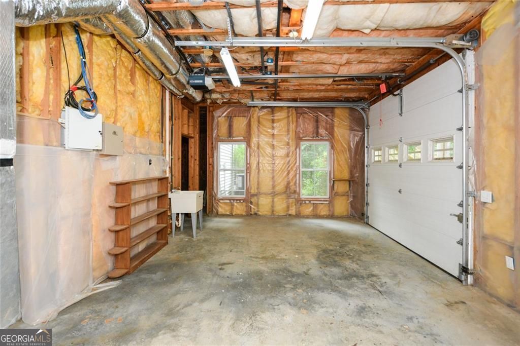 Dallas, Georgia, 30132, United States, 4 Bedrooms Bedrooms, ,5 BathroomsBathrooms,Residential,For Sale,1914851