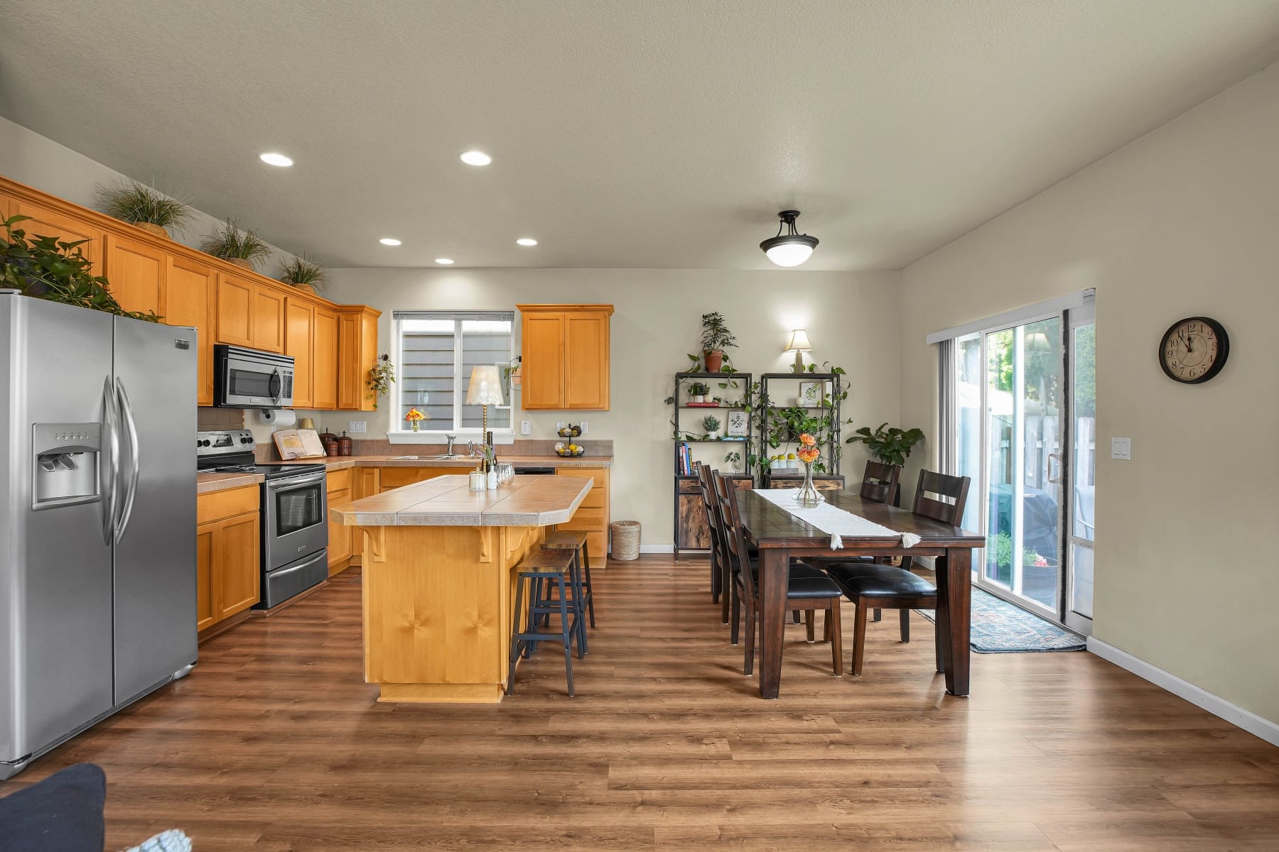  17925 SW BRISK LN Beaverton, OR 97007 - 物件實景