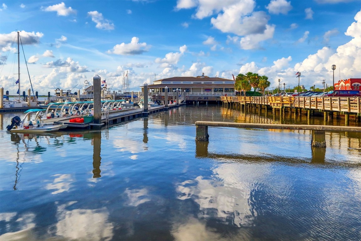 Fernandina Beach, Florida, 32034, United States, 2 Bedrooms Bedrooms, ,2 BathroomsBathrooms,Residential,For Sale,1935893