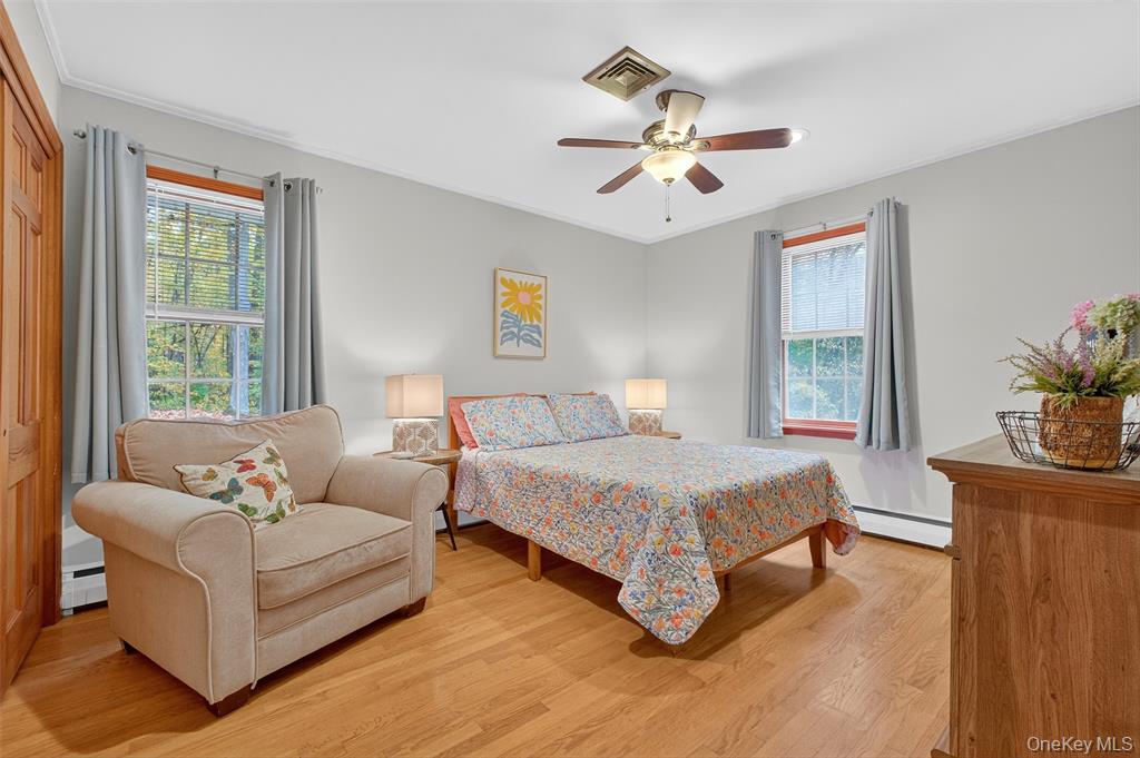 Poughkeepsie, New York, 12603, United States, 3 Bedrooms Bedrooms, ,2 BathroomsBathrooms,Residential,For Sale,1980252