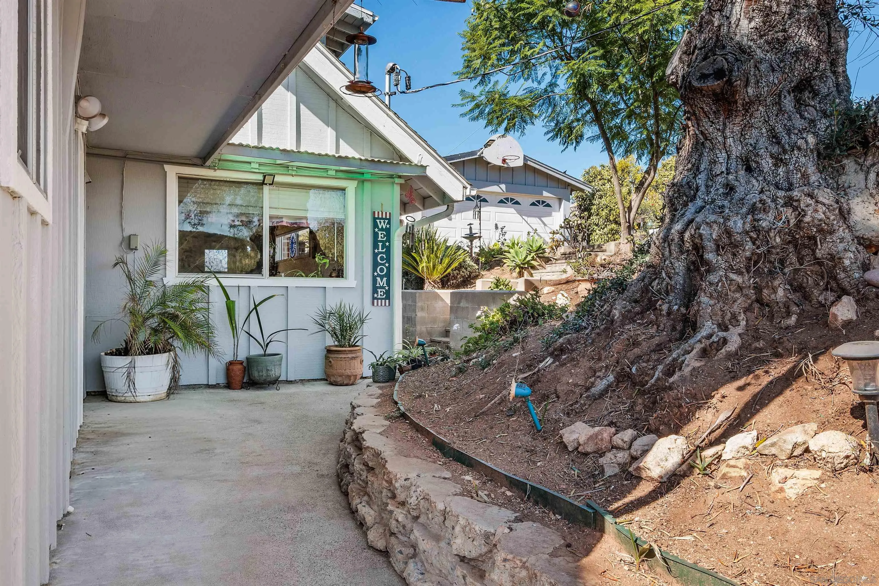 Valley Center, California, 92082, United States, 2 Bedrooms Bedrooms, ,3 BathroomsBathrooms,Residential,For Sale,1988929