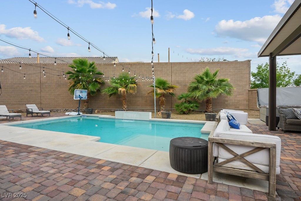 Henderson, Nevada, 89044, United States, 5 Bedrooms Bedrooms, ,5 BathroomsBathrooms,Residential,For Sale,2003253