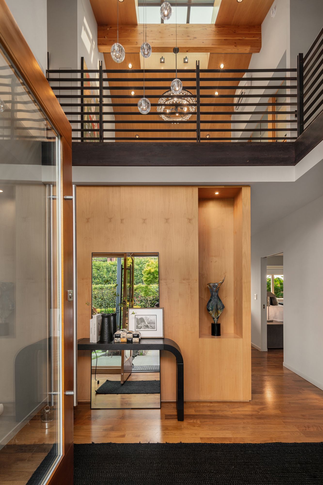  1215 Warren Ave N, Seattle, WA 98109 - 物件實景