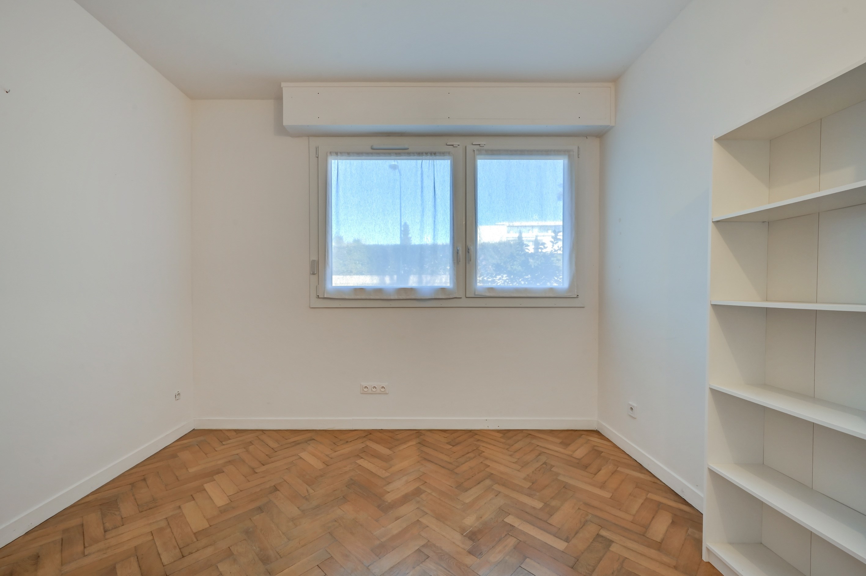  For Sale – 3-Bedroom Apartment in the City Center - 物件實景