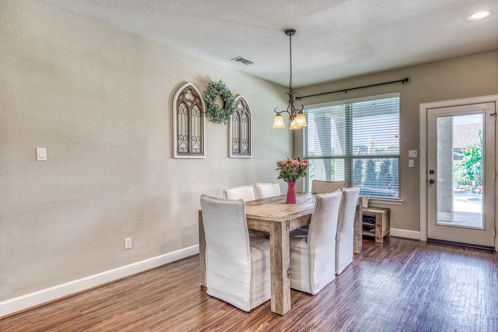  586 Ruby Drive, Bellville, TX, 77418 - 物件實景