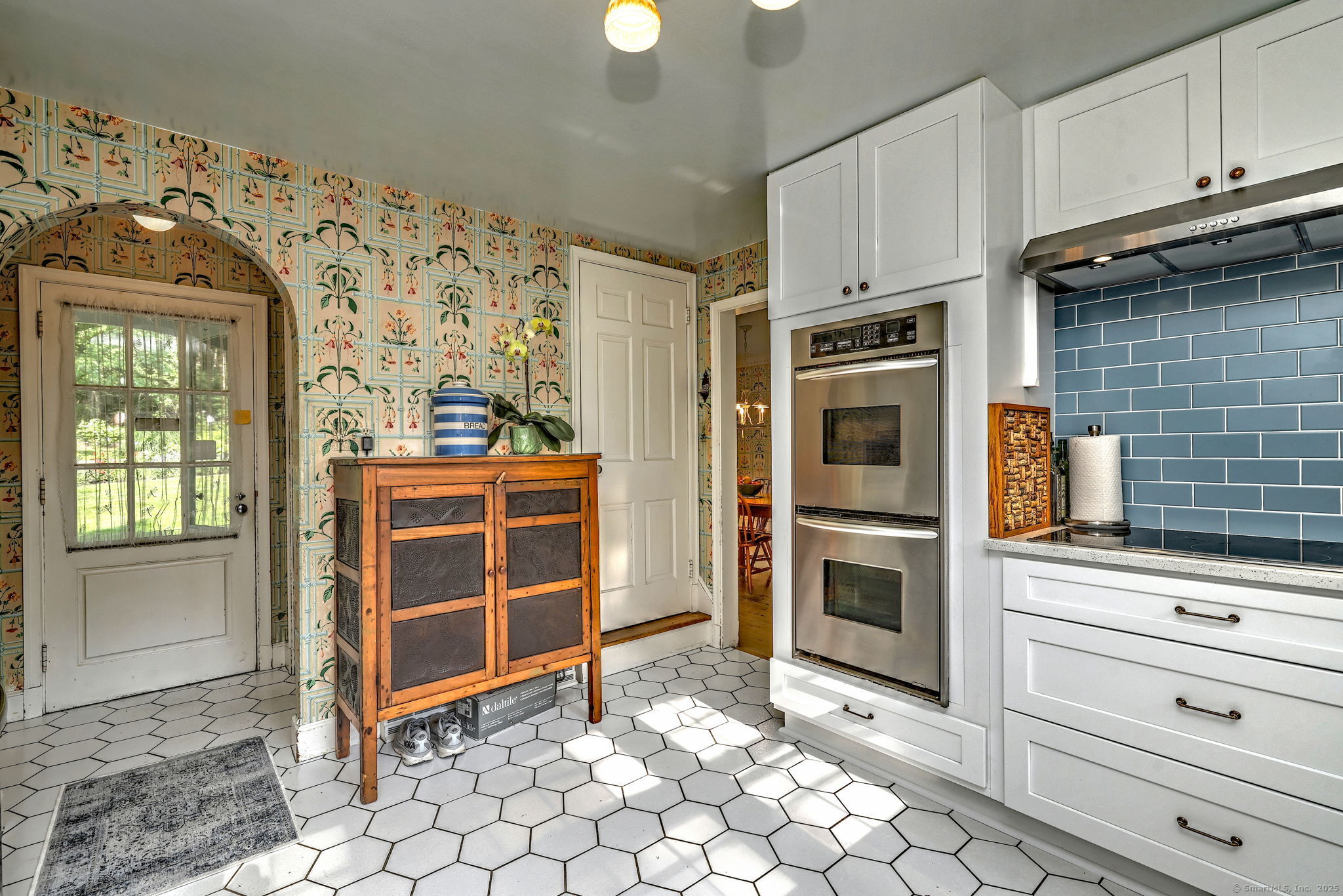 Woodbridge, Connecticut, 06525, United States, 4 Bedrooms Bedrooms, ,4 BathroomsBathrooms,Residential,For Sale,1902823