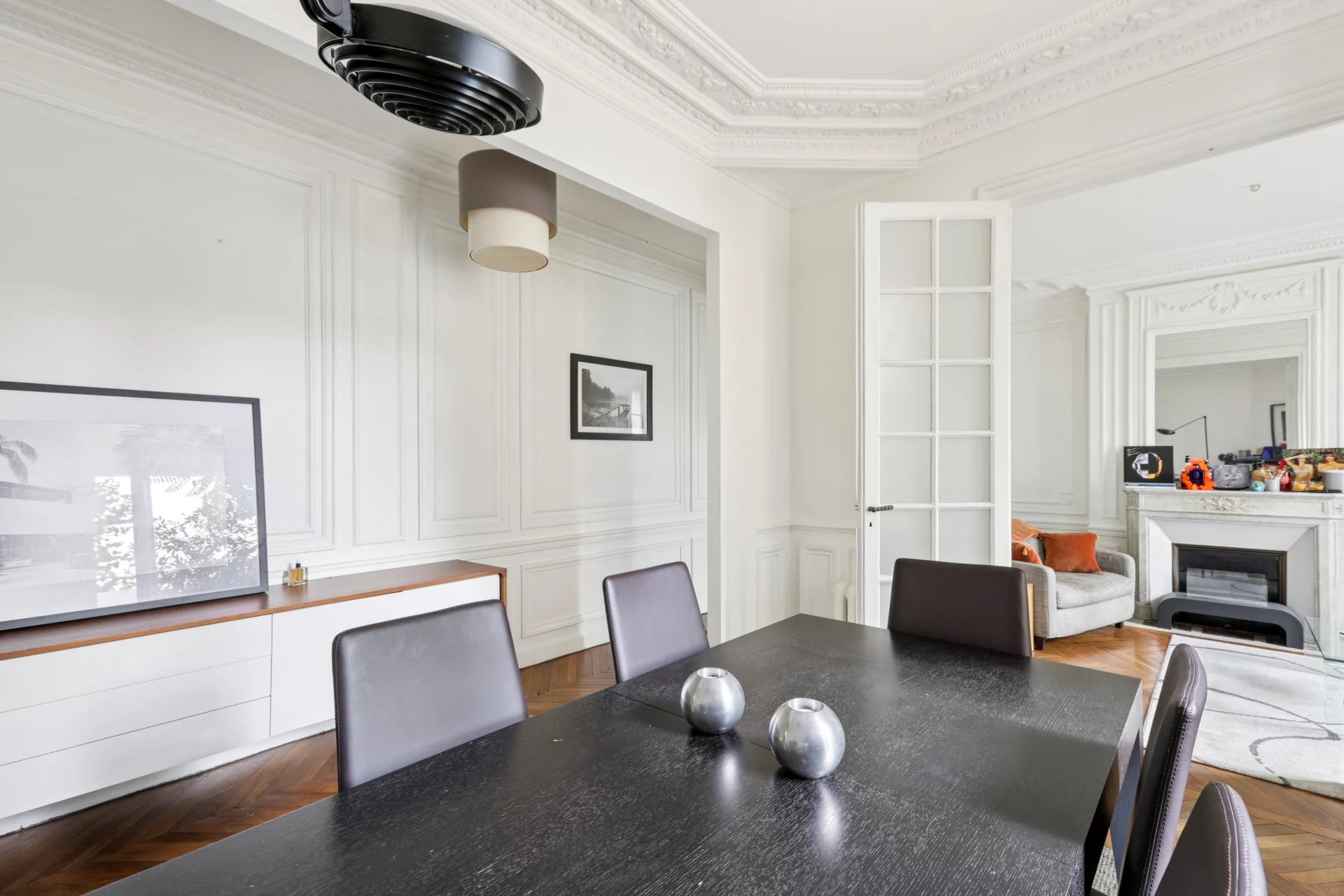 Paris 16th, Île-de-France, 75016, FR, ,Residential,For Sale,1988058