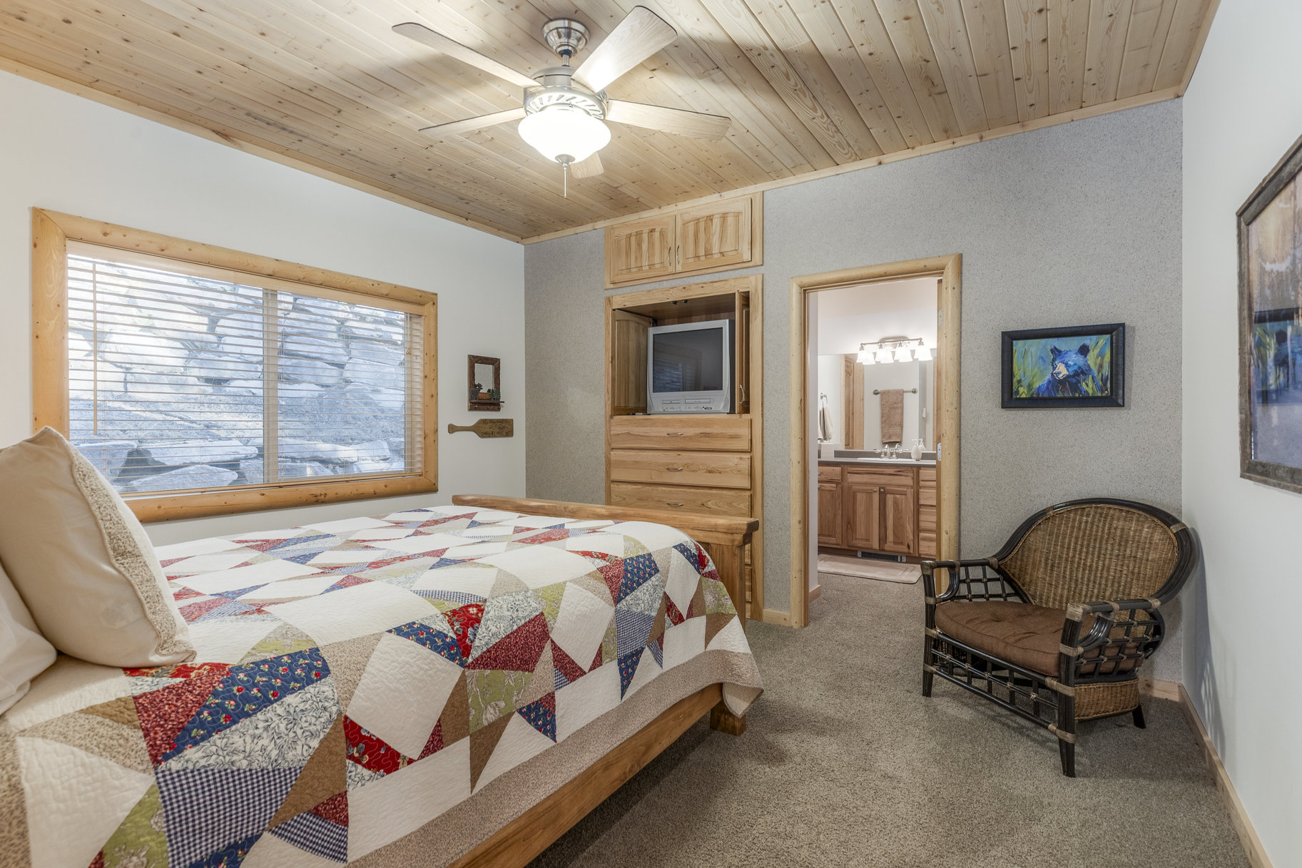  Adventure Meets Comfort, Legacy Log Cabin in Pine Mountain - 物件實景