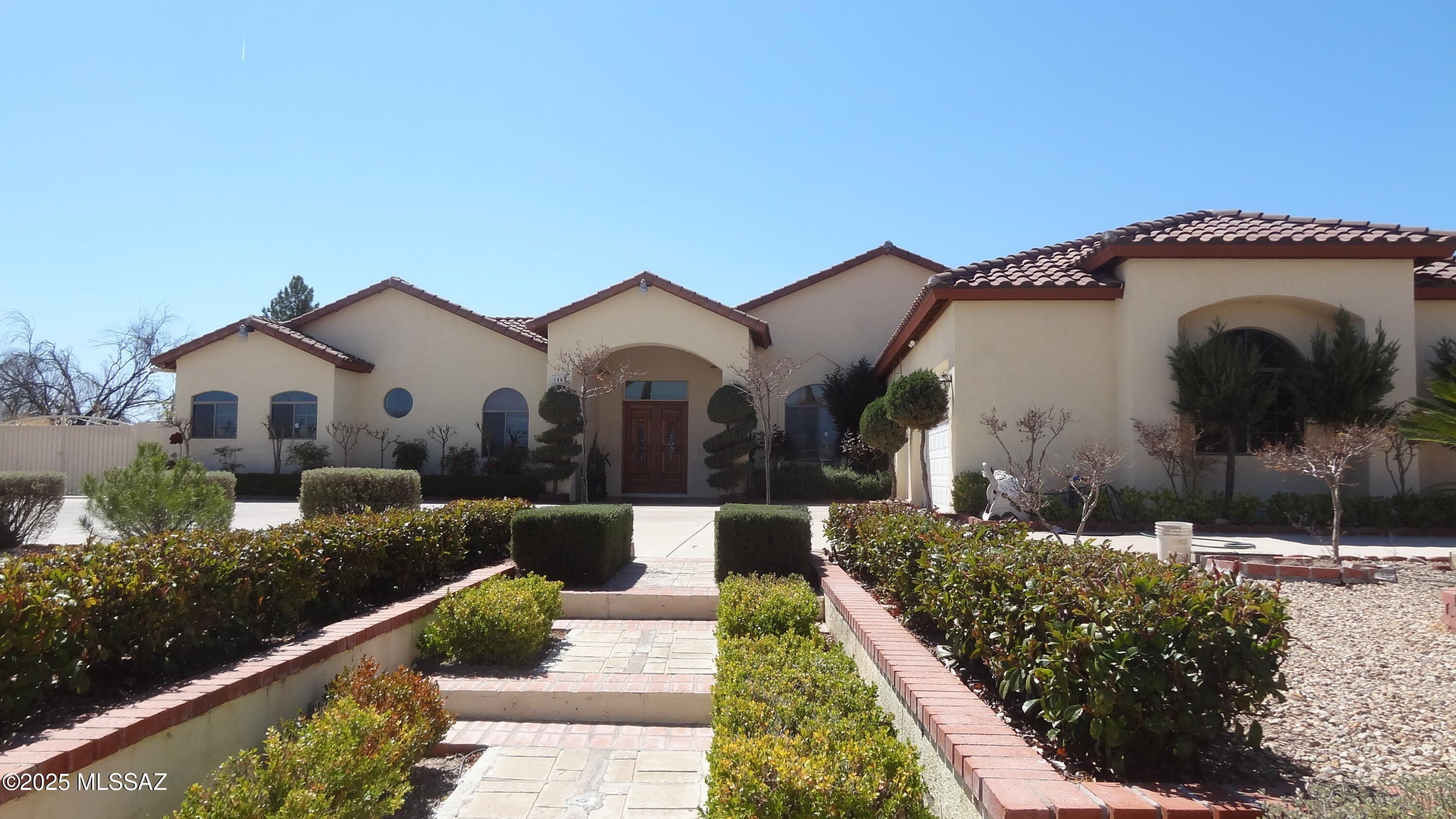 Nogales, Arizona, 85621, United States, 4 Bedrooms Bedrooms, ,4 BathroomsBathrooms,Residential,For Sale,1865061