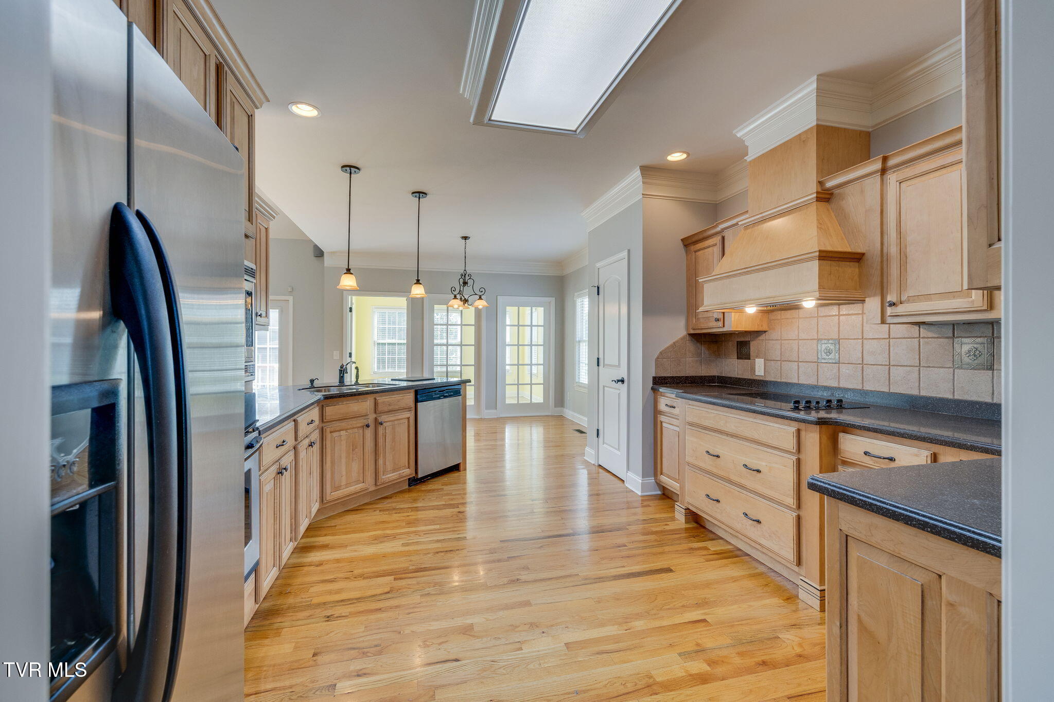 Kingsport, Tennessee, 37660, United States, 3 Bedrooms Bedrooms, ,4 BathroomsBathrooms,Residential,For Sale,1984458