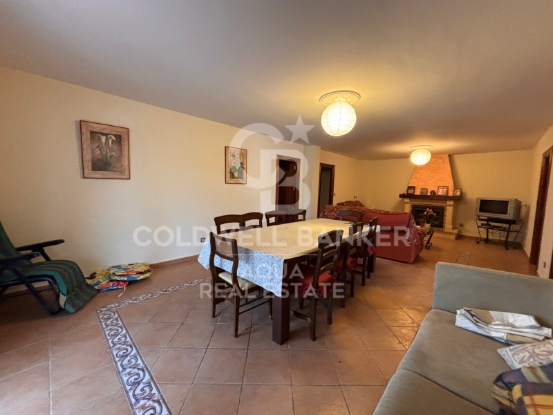 Calle Lisboa Alicante, la Nucia, El Tossal-Bello H, la Nucia, Comunidad Valenciana, 03530, ES, 7 Bedrooms Bedrooms, ,4 BathroomsBathrooms,Residential,For Sale,Calle Lisboa Alicante, la Nucia, El Tossal-Bello H,1682591