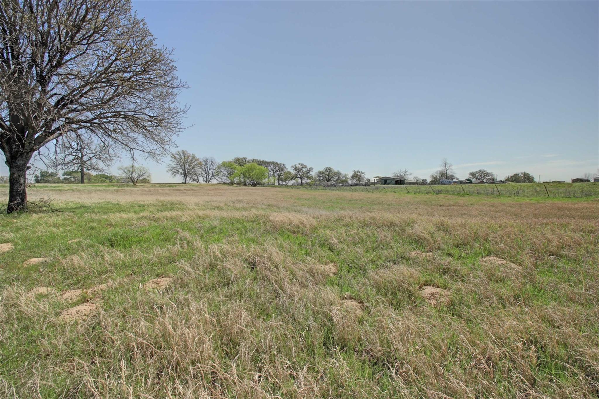 Springtown, Texas, 76082, United States, 3 Bedrooms Bedrooms, ,2 BathroomsBathrooms,Residential,For Sale,2049290