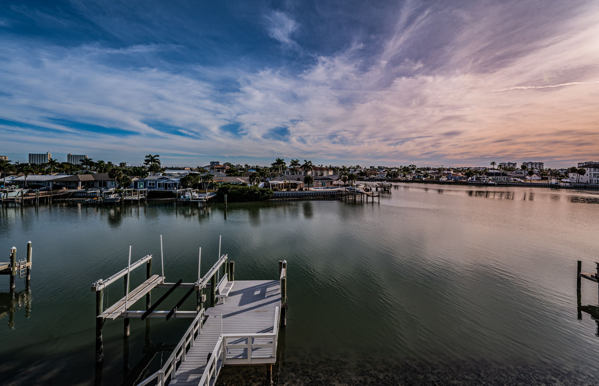 St Petersburg, Florida, 33707, United States, 4 Bedrooms Bedrooms, ,3 BathroomsBathrooms,Residential,For Sale,1992370