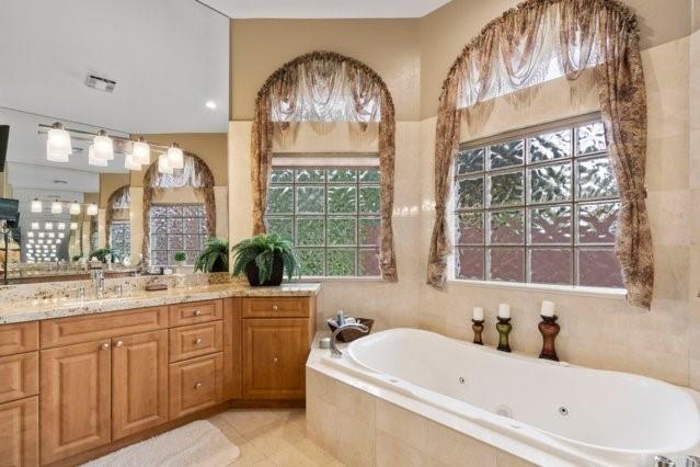 Coral Springs, Florida, 33071, United States, 4 Bedrooms Bedrooms, ,3 BathroomsBathrooms,Residential,For Sale,1841689
