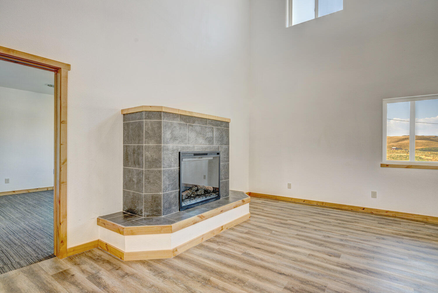 Wyarno, Wyoming, 82845, United States, 6 Bedrooms Bedrooms, ,3 BathroomsBathrooms,Residential,For Sale,1941792
