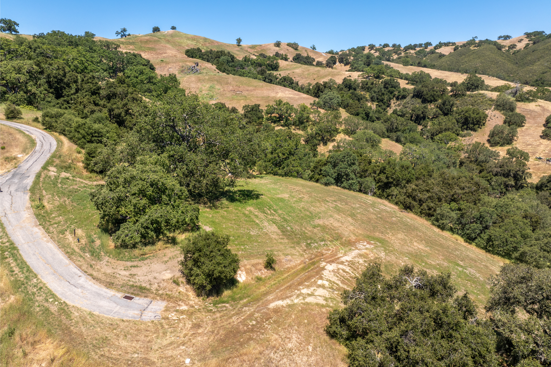  5 Black Mountain Trail, Carmel - 物件實景