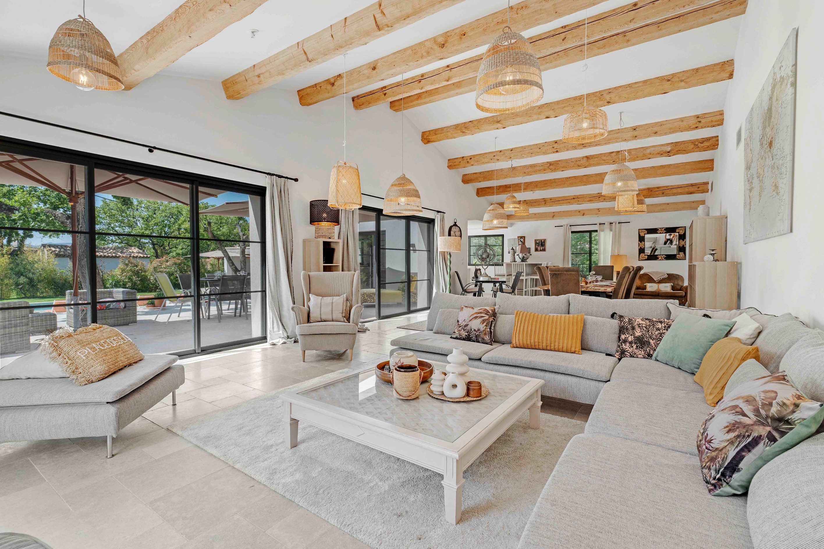  Gulf of Saint Tropez, renovated 300 sqm villa with six en suite bedrooms and po… - 物件實景